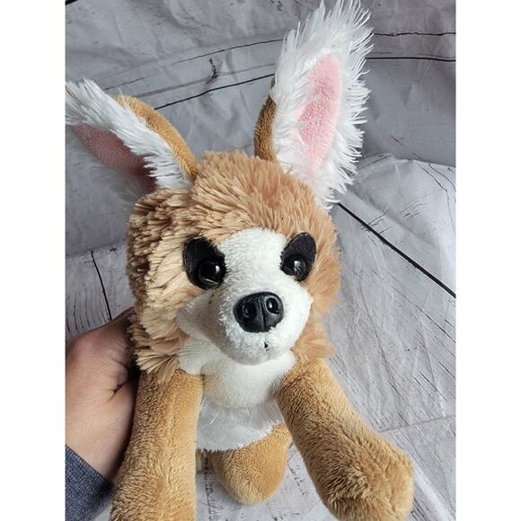 Wildlife Artists Plush Fennec Fox Tan Stuffed Animal Realistic 11in 2017 #1000 - Picture 7 of 10